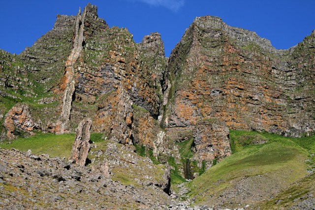 arnarfjordurnorthcliffs2.jpg